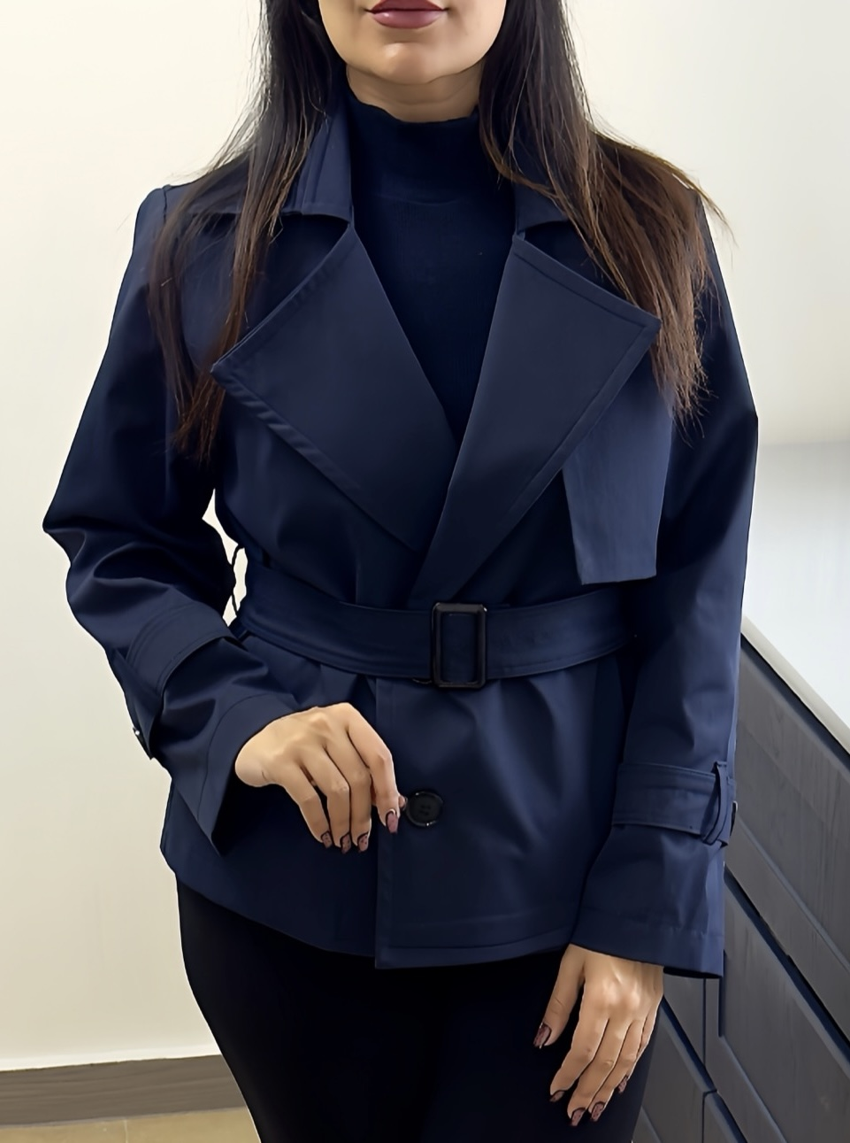 ترنچ کت و بارانی زنانه با فرم شیک مناسب پاییز و زمستان